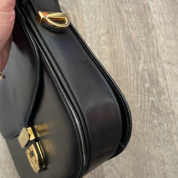 Vintage Gucci shoulder bag leather with gold hardware - Picture 11 of 16